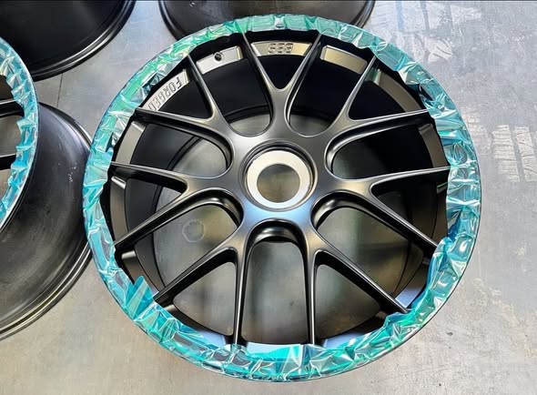 Manthey Racing magnesium wheels