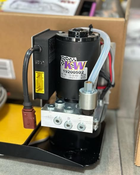 KW HLS 4 Hydraulic Lift System