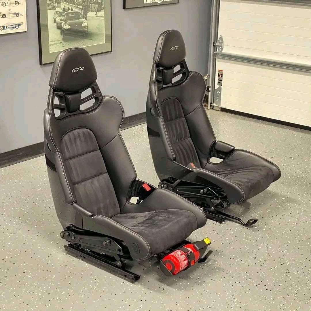 OEM Porsche Cayman GT4 carbon bucket seats