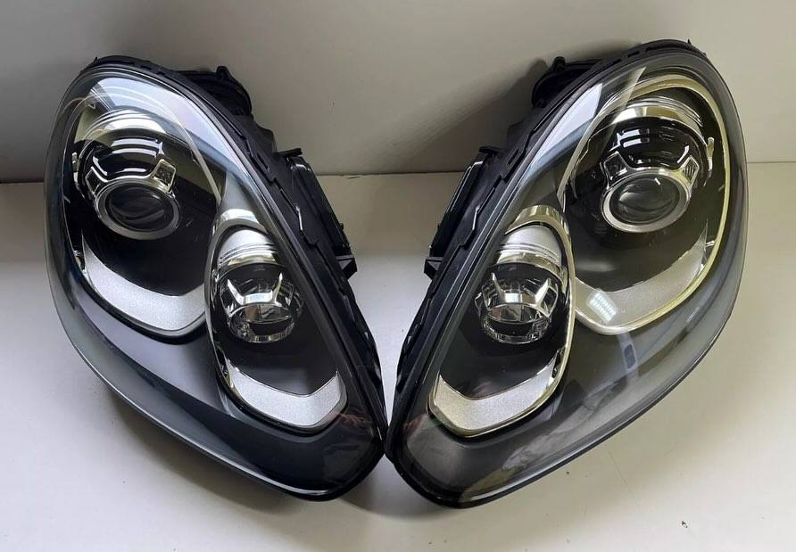 Porsche Cayenne 2017 xenon LED headlights RHD