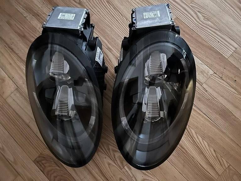 OEM Porsche 991 full LED headlights