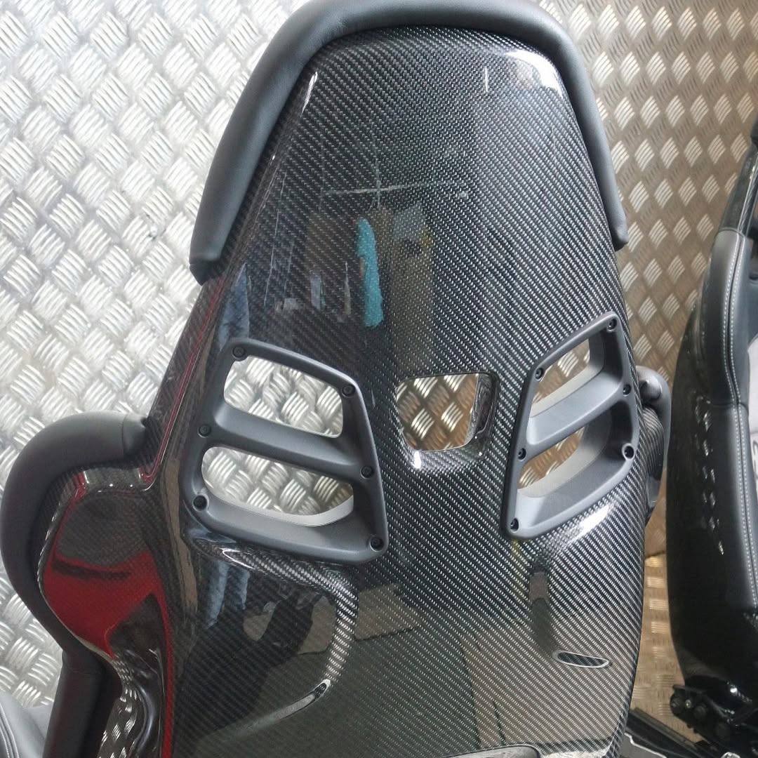 Porsche 991.2 GT3 carbon buckets