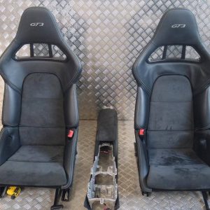 Porsche 991 folding carbon bucket seats