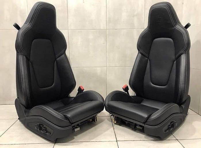 2022 992 911 PORSCHE GTS GT3 TOURING 18-WAY LEATHER SEATS SPORT BLACK - Image 4